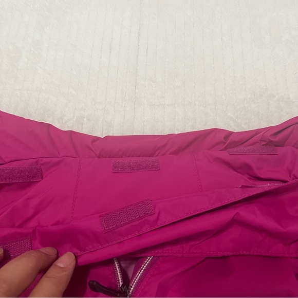 Columbia Women's Bold Pink Switchback Jacket - Picture 9 of 10